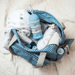 BEABA Melkpoederdoseerdoos 3 Stapelbare Compartimenten 270ml Groen/Blauw/Grijs -Lief En Klein beaba melkpoederdoseerdoos 3 stapelbare compartimenten 270ml groen blauw grijs a303155 2