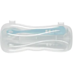 BEABA Set Van 2 Siliconen Babylepels Met Opbergdoosje 1e Leeftijd Blauw/grijs -Lief En Klein beaba set van 2 siliconen babylepels met opbergdoosje 1e leeftijd blauw grijs a303125 2