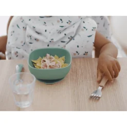 BEABA ® Siliconen Kom Met Zuignap. Saliegroen -Lief En Klein beaba siliconen kom met zuignap saliegroen a392956 3