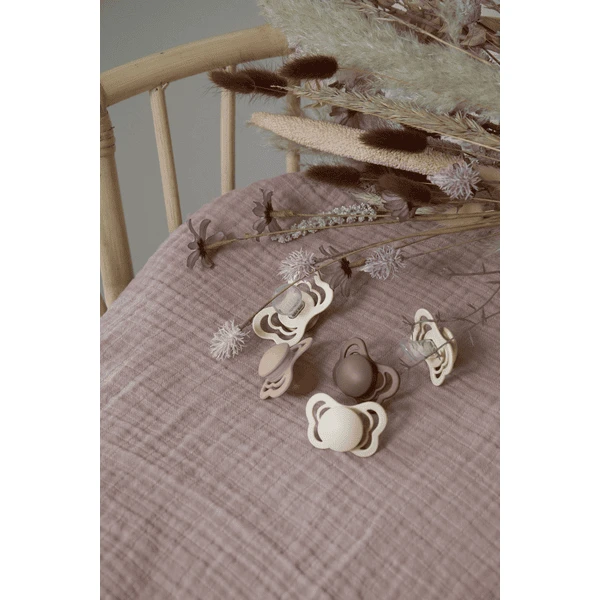 BIBS Fopspeen Couture Ivoor / Blush Latex 0-6 Maanden, 4 St. 2 BIBS Fopspeen Couture Ivoor / Blush Latex 0-6 Maanden, 4 St. - Afbeelding 2