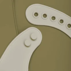 CeLaVi Silicone Slabbetje 2 Pak Khaki -Lief En Klein celavi silicone slabbetje 2 pak khaki a389372 3