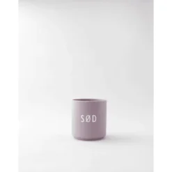 Design Letters Mok Favoriete Lavendel -Lief En Klein design letters mok favoriete lavendel a351516 2