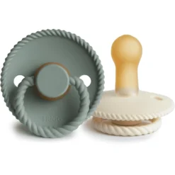 FRIGG Fopspeentouw Latex Cream /Sage 6-18 Maanden, 2 Stuks