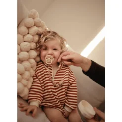 FRIGG Fopspeentouw Latex Cream /Sage 6-18 Maanden, 2 Stuks -Lief En Klein frigg fopspeentouw latex cream sage 6 18 maanden 2 stuks a397767 4