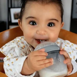 Lief En Klein -Lief En Klein haakaa antikrampjes speen voor babyfles s generatie a343888 1