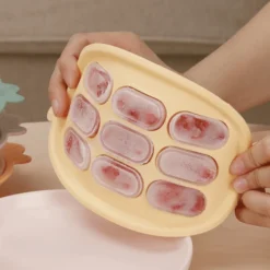 Haakaa® Ijsblokjesvorm, Groen 9 Haakaa® Ijsblokjesvorm, Groen -Lief En Klein haakaa ijsblokjesvorm groen a345442 4