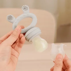 Haakaa® Vruchtenspeen, Incl. Diepvriesdeksel Set Grijs -Lief En Klein haakaa vruchtenspeen incl diepvriesdeksel set grijs a345436 3