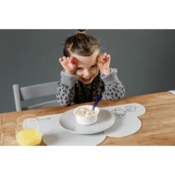 KINDSGUT Placemat De Muis En De Olifant, Lichtgrijs -Lief En Klein kindsgut placemat de muis en de olifant lichtgrijs a325072 3