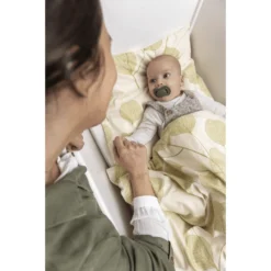 Lullaby Planet Latex Speen Rond 2-pack Maat 2 Forest Green & Flint Stone -Lief En Klein lullaby planet latex speen rond 2 pack maat 2 forest green amp flint stone a353836 2