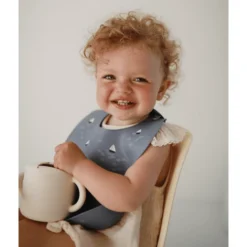 Mushie Boot Silicone Slabbetje -Lief En Klein mushie boot silicone slabbetje a399458 2