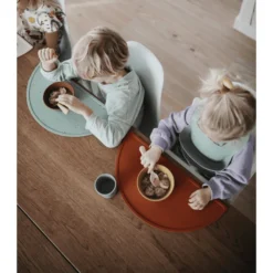 Mushie Placemat Silicone, Cambridge Blauw Confetti -Lief En Klein mushie placemat silicone cambridge blauw confetti a399009 4