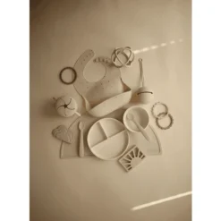 Mushie Silicone Slabbetje Vanille Confetti -Lief En Klein mushie silicone slabbetje vanille confetti a399454 3