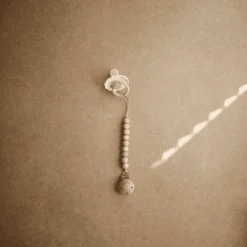 Mushie Soother Chain Halo, Cloudy Mauve -Lief En Klein mushie soother chain halo cloudy mauve a399535 2