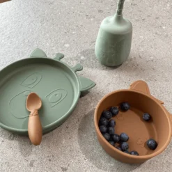 Nuuroo Kinderlepel Ella Dusty Green Set Van -Lief En Klein nuuroo kinderlepel ella dusty green set van a405381 3