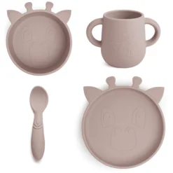 Nuuroo Lykke Giraffe 4-delige Serviesset, Houtrose 6 Nuuroo Lykke Giraffe 4-delige Serviesset, Houtrose -Lief En Klein nuuroo lykke giraffe 4 delige serviesset houtrose a364155 2