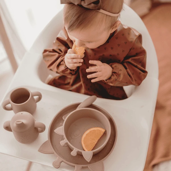 Nuuroo Lykke Giraffe 4-delige Serviesset, Houtrose 4 Nuuroo Lykke Giraffe 4-delige Serviesset, Houtrose - Afbeelding 4