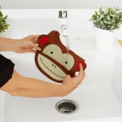 SkipHop Bib Zoo - Aap -Lief En Klein skiphop bib zoo aap a351851 2