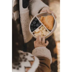 The Cotton Cloud Alfie Siliconen Lunchbox Sand -Lief En Klein the cotton cloud alfie siliconen lunchbox sand a319891 3