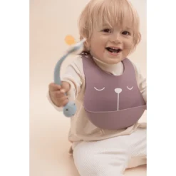 The Cotton Cloud Slabbetje, Lili De Beer In Silicone, Plum / Blush -Lief En Klein the cotton cloud slabbetje lili de beer in silicone plum blush a397777 4