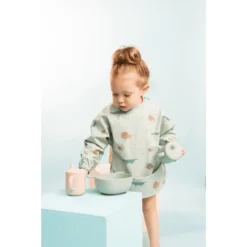 The Cotton Cloud Slabbetje Met Mouwen Safari -Lief En Klein the cotton cloud slabbetje met mouwen safari a410130 3