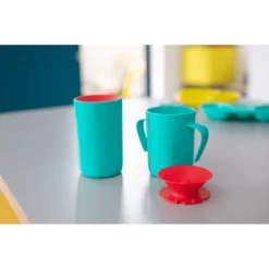 Tommee Tippee Mok Easiflow 360 Graden Met Handvatten, Groen -Lief En Klein tommee tippee mok easiflow 360 graden met handvatten groen a310802 3