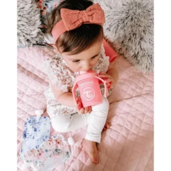 Twistshake TWIST SHAKE Drinkbeker Minicup 230 Ml 4+ Maanden Pastel Roze -Lief En Klein twist shake drinkbeker minicup 230 ml 4 maanden pastel roze a298879 2